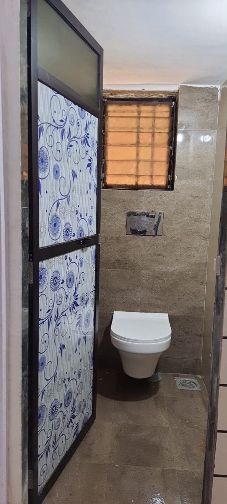 Bathroom, manas-residency-kasarvadavali 1 Bedroom 450 Sq.Ft. Apartment In Kasarvadavali Thane 7794095