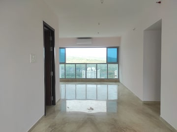 1 BHK Apartment For Rent in Rajesh White City Phase 2 Wing B Kandivali East Mumbai  7794064