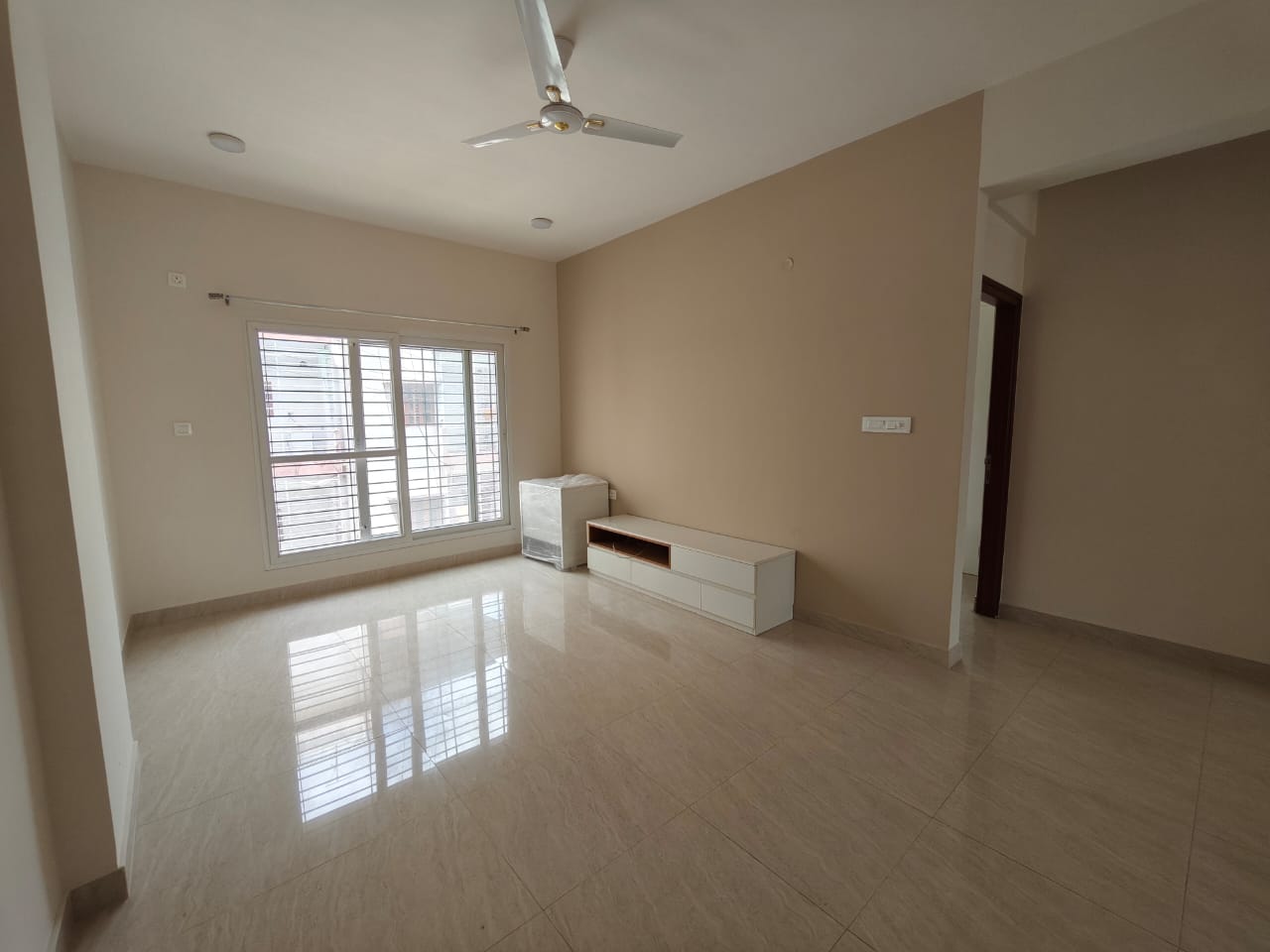 2 BHK Apartment For Rent in SNS Palace Mg Road Bangalore  7794275