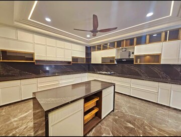 Kitchen in 5 BHK Builder Floor at Sector 45 – for Sale
