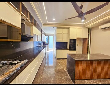 Kitchen in 5 BHK Builder Floor at Sector 45 – for Sale