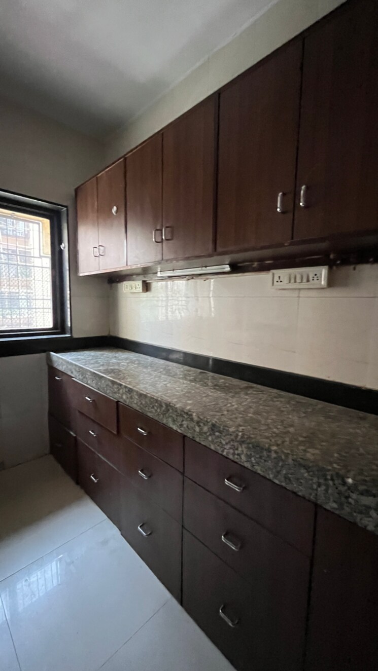 Kitchen, godrej-hill 2 Bedroom 1000 Sq.Ft. Apartment In Tawri Pada Thane 7794327