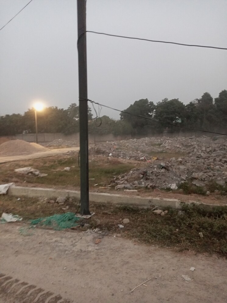 undefined, skb-crossings-republik  100 Sq.Yd. Plot In Pratap Vihar Ghaziabad 7794349