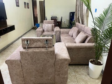 2 BHK Builder Floor For Rent in Sushant Lok I
