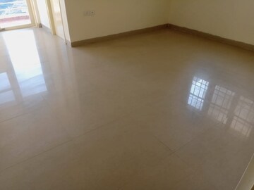 Room in 3 BHK Apartment at Parkway Tivoli Apartment, Whitefield – for Sale