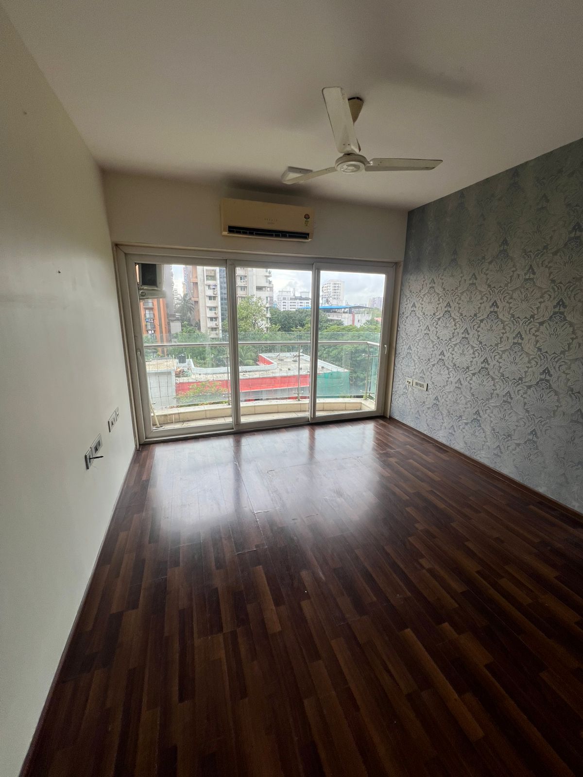 2 BHK Apartment For Rent in RNA Continental Chembur Mumbai  7794639