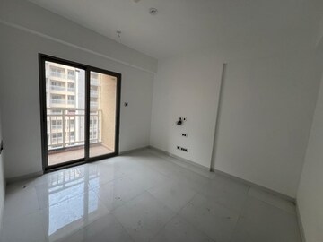 Room in 2 BHK Apartment at Bramhacorp The Collection, Kalyani Nagar – for Rent