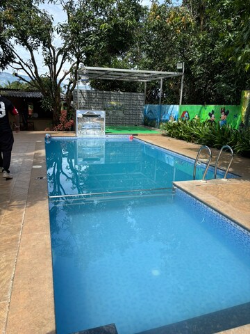 Swimming Pool in 5 BHK Villa at Panmarc Walden Villas, Neral – for Sale