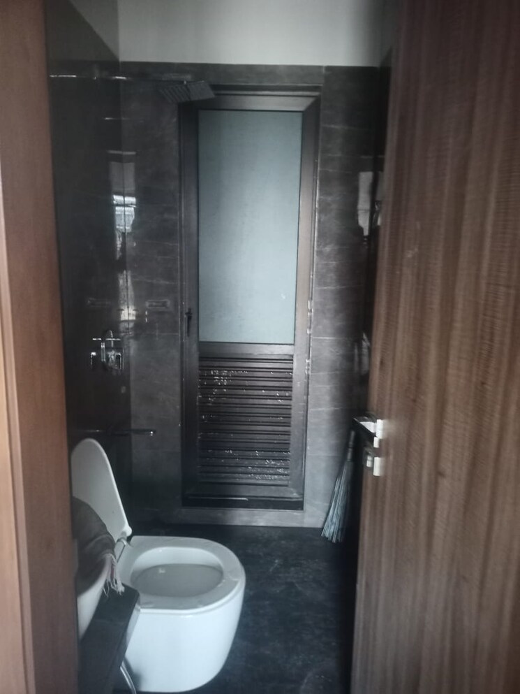 Bathroom, platinum-emporius 2 Bedroom 1100 Sq.Ft. Apartment In Ulwe Navi Mumbai 7794650