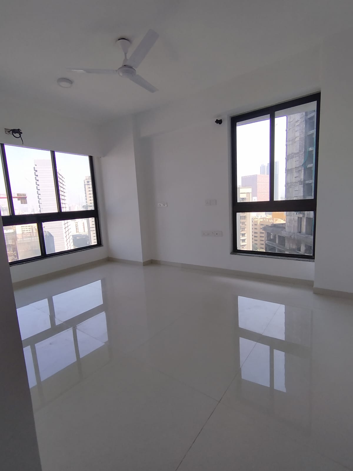 3 BHK Apartment For Sale in Sunteck City Avenue 2
