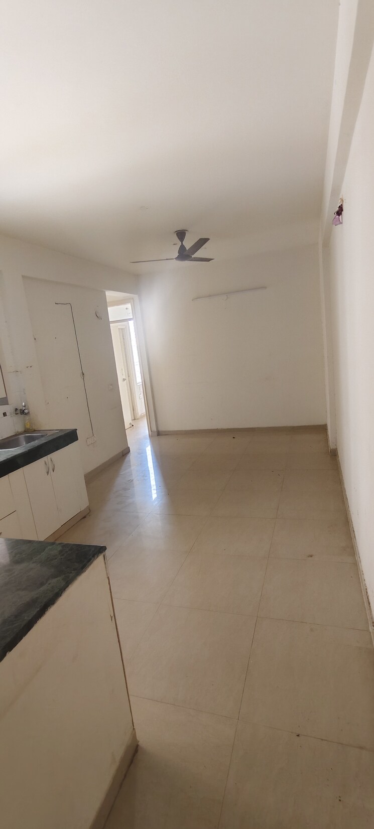 Bathroom, rof-aalayas 2 Bedroom 717 Sq.Ft. Apartment In Sector 102 Gurgaon 7794709