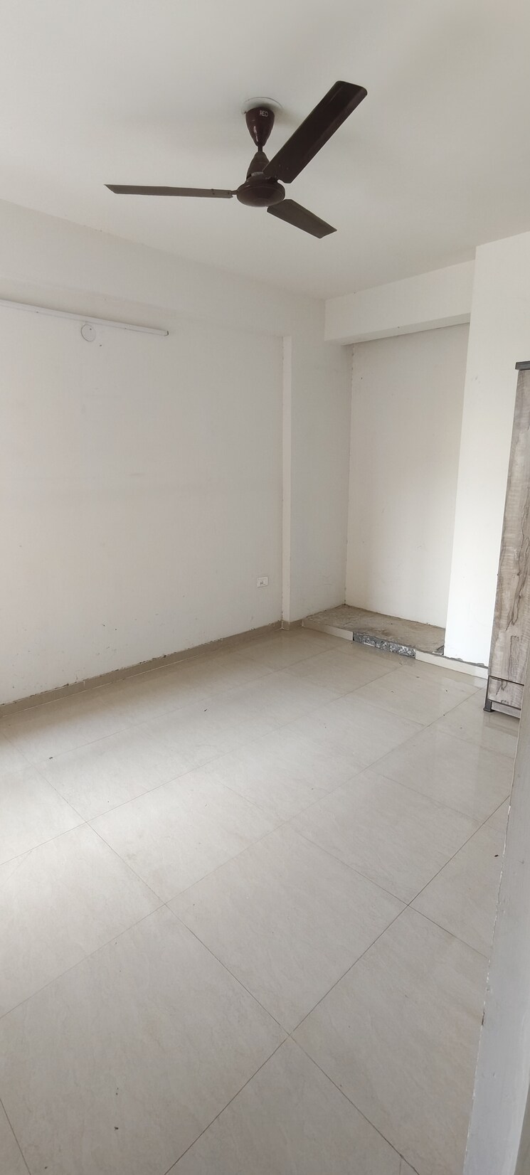 Room, rof-aalayas 2 Bedroom 717 Sq.Ft. Apartment In Sector 102 Gurgaon 7794709