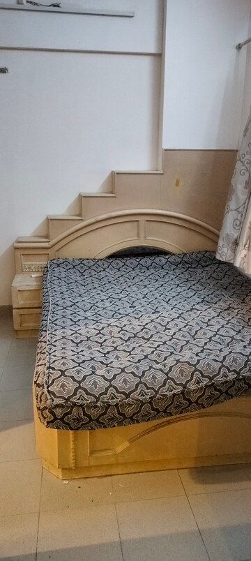 Bedroom in 1 RK Apartment at Rohit Apartments, Andheri West – for Sale