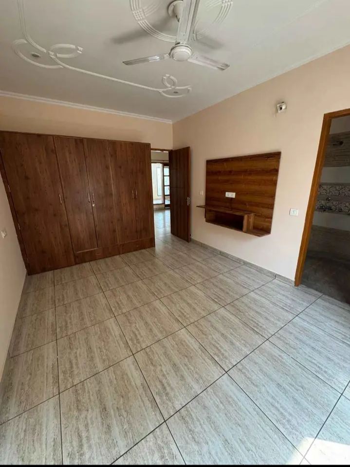 3 BHK Builder Floor For Sale in Builder Floor In Vaishali