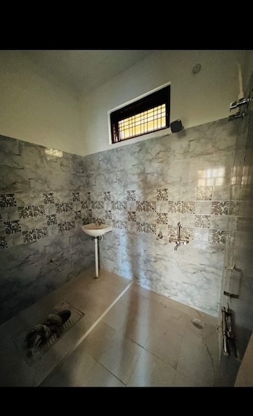 Bathroom in 1 BHK Independent House at Deva Road – for Sale