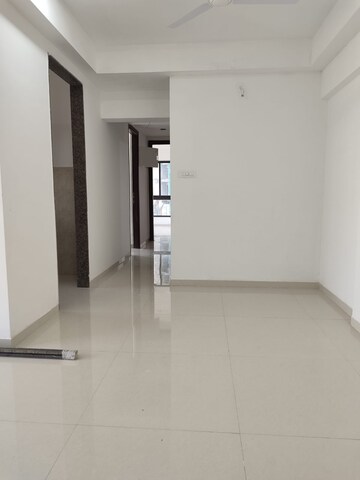 Building Lobby in 3 BHK Apartment at Sunteck Avenue 2, Goregaon West – for Sale