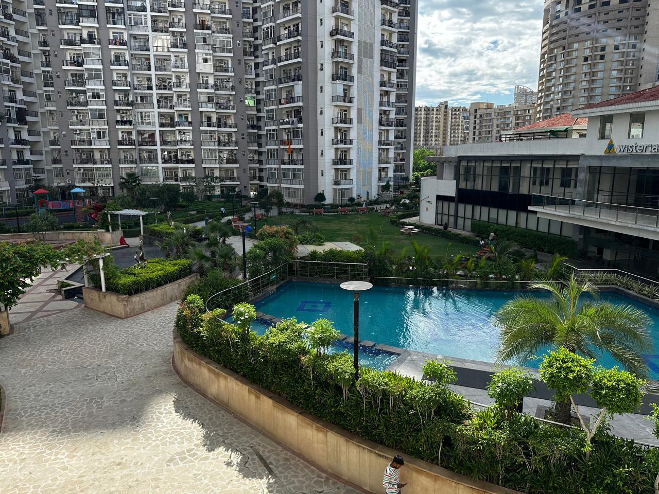 2 BHK Apartment For Resale in Gardenia Golf City Sector 75 Noida  7795037