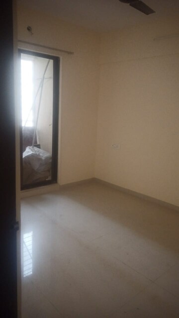 Room in 3 BHK Apartment at Today Imperia, Ulwe Sector 17 – for Rent