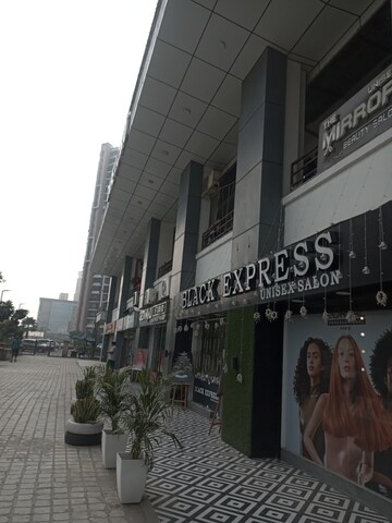 3.5 BHK Apartment – Exterior View View at RG Residency, Sector 120 - for Sale