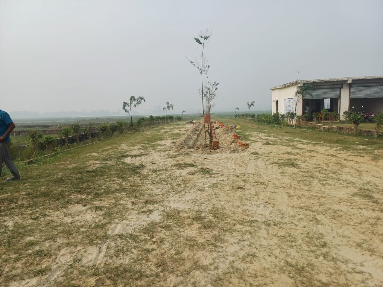 Plot For Resale in Jail Road Gorakhpur  7795241