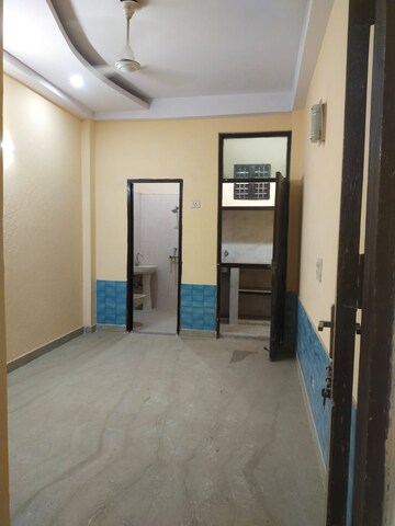 1 BHK Builder Floor For Rent in Niti Khand Ghaziabad  7795356