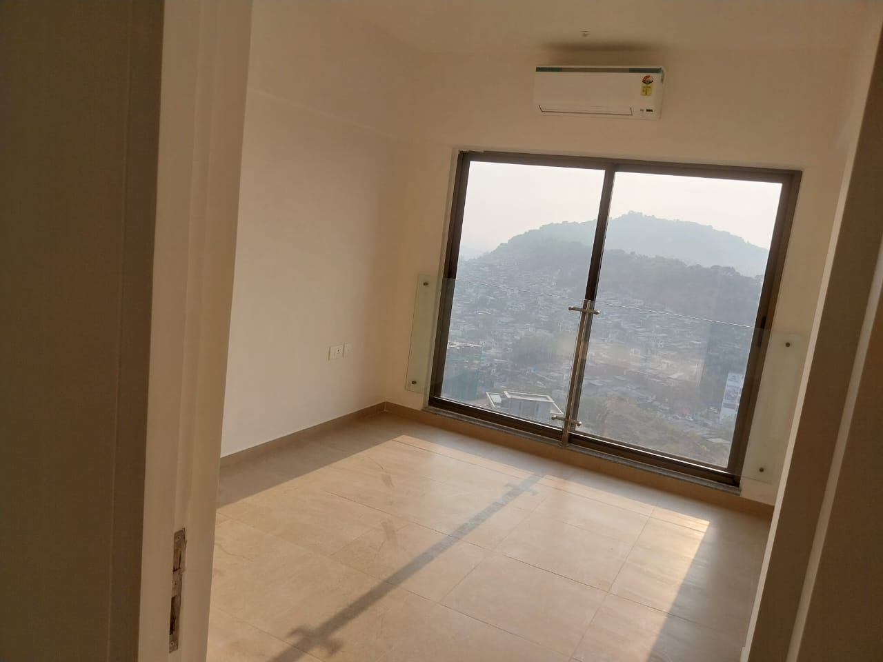 3 BHK Apartment For Sale in Kanakia Silicon Valley