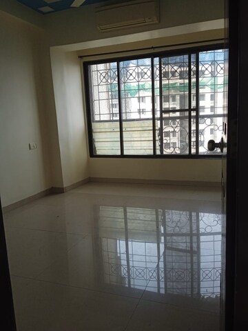 Room in 2 BHK Apartment at Vasundhara Heights Sanpada, Sanpada Sector 11 – for Rent