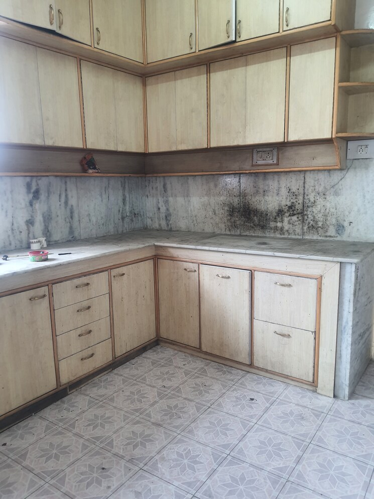 Kitchen, jakhu 5 Bedroom 2900 Sq.Ft. Penthouse In Jakhu Shimla 7795816