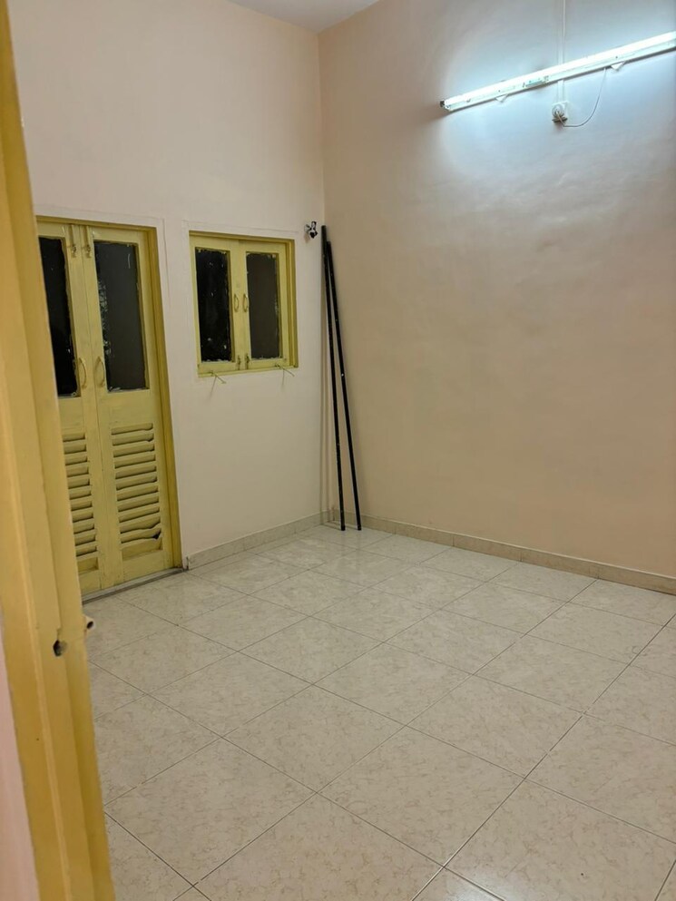 Room, gayatri-society 2 Bedroom 900 Sq.Ft. Apartment In Sanpada Navi Mumbai 7795750