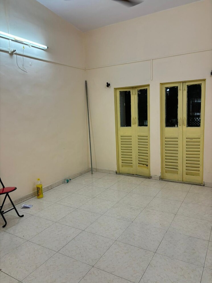 Room, gayatri-society 2 Bedroom 900 Sq.Ft. Apartment In Sanpada Navi Mumbai 7795750