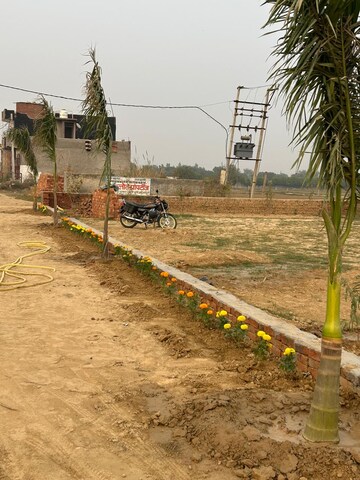  Plot For Sale in Raj Nagar Extension