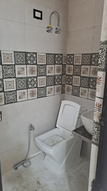 Bathroom in 3 BHK Builder Floor at Sector 73 – for Sale