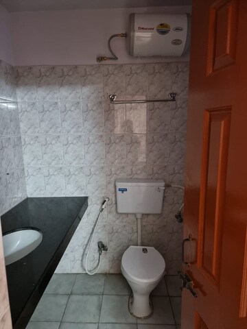 Bathroom in 4 BHK Apartment at Florida Estate, Mundhwa – for Rent
