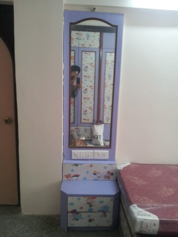 Furnished Amenities in 1 BHK Apartment at Tarang CHS Andheri, Andheri West – for Rent