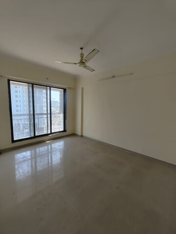 Room in 2 BHK Apartment at Om Sai Riddhi Siddhi Exotica, Ulwe – for Rent