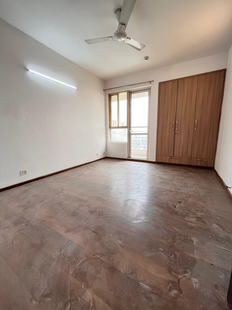 Room, elite-golf-green 4 Bedroom 1900 Sq.Ft. Builder Floor In Sector 79 Noida 7796418