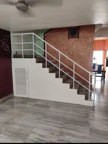 Staircase in 4 BHK Villa at Ramesh Hermes Heritage Row Houses, Shastrinagar – for Rent
