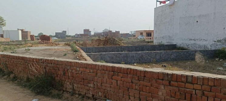 undefined, alphathum  80 Sq.Yd. Plot In Sector 90 Noida 7796482