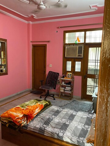 Bedroom in 3 BHK Independent House at Sector 48 – for Sale