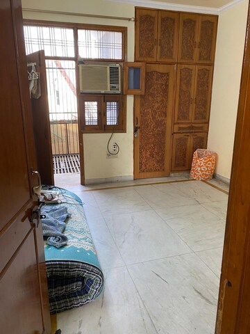 Bedroom in 3 BHK Independent House at Sector 48 – for Sale