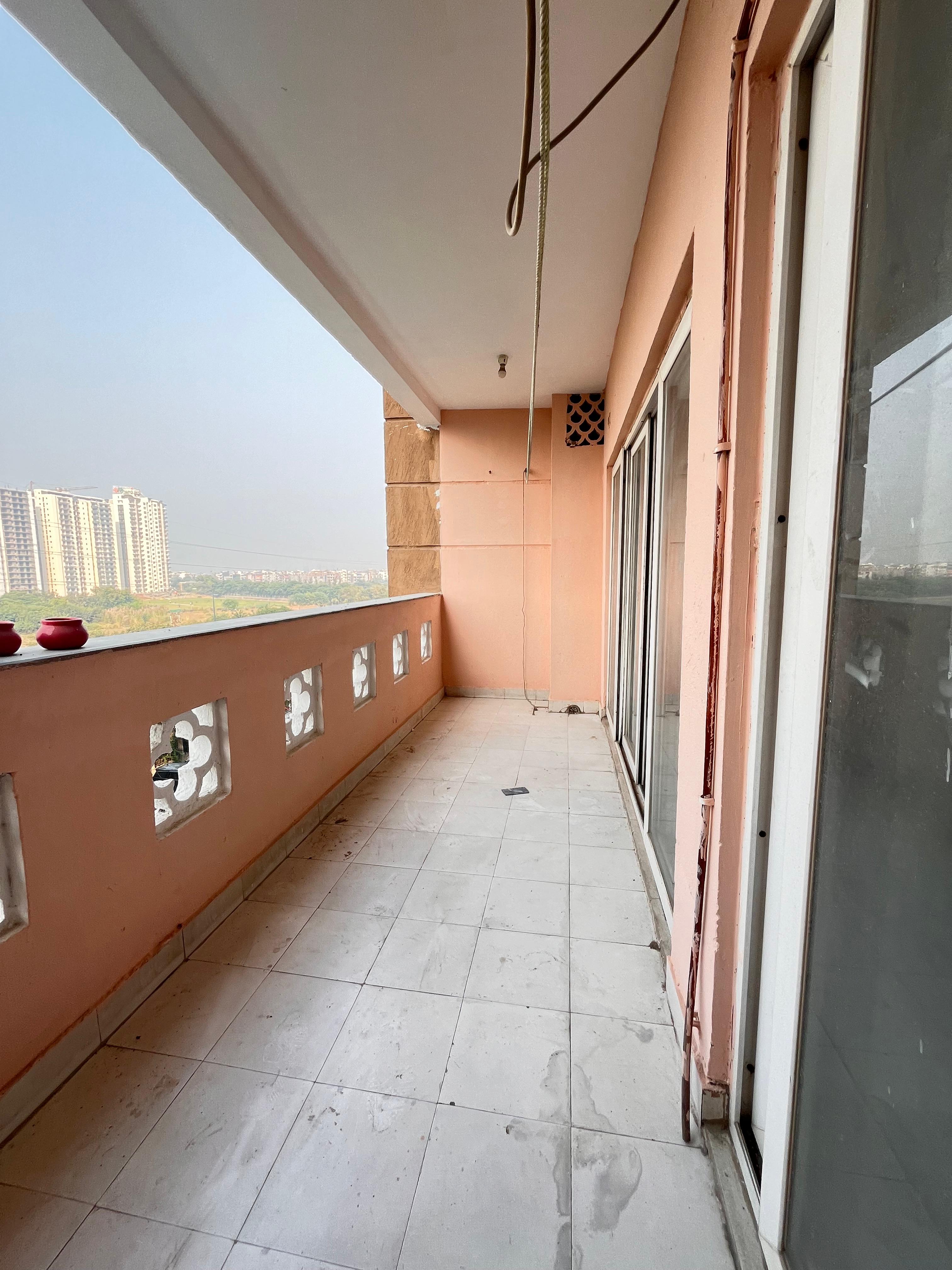 3 BHK Builder Floor For Rent in JM Aroma Sector 75 Noida  7796478