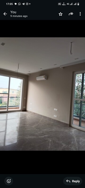 Room in 4 BHK Builder Floor at Saket – for Rent