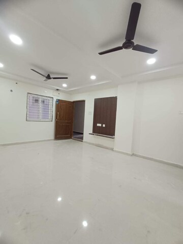 2 BHK Apartment For Rent in Kondapur