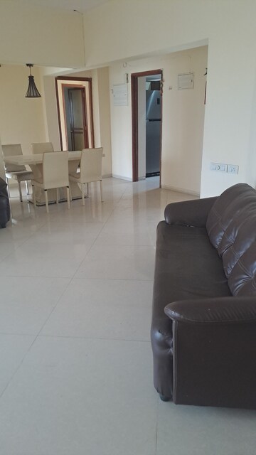 Furnished Amenities in 2 BHK Apartment at Pataskar Eclat, Ghodbunder Road – for Sale