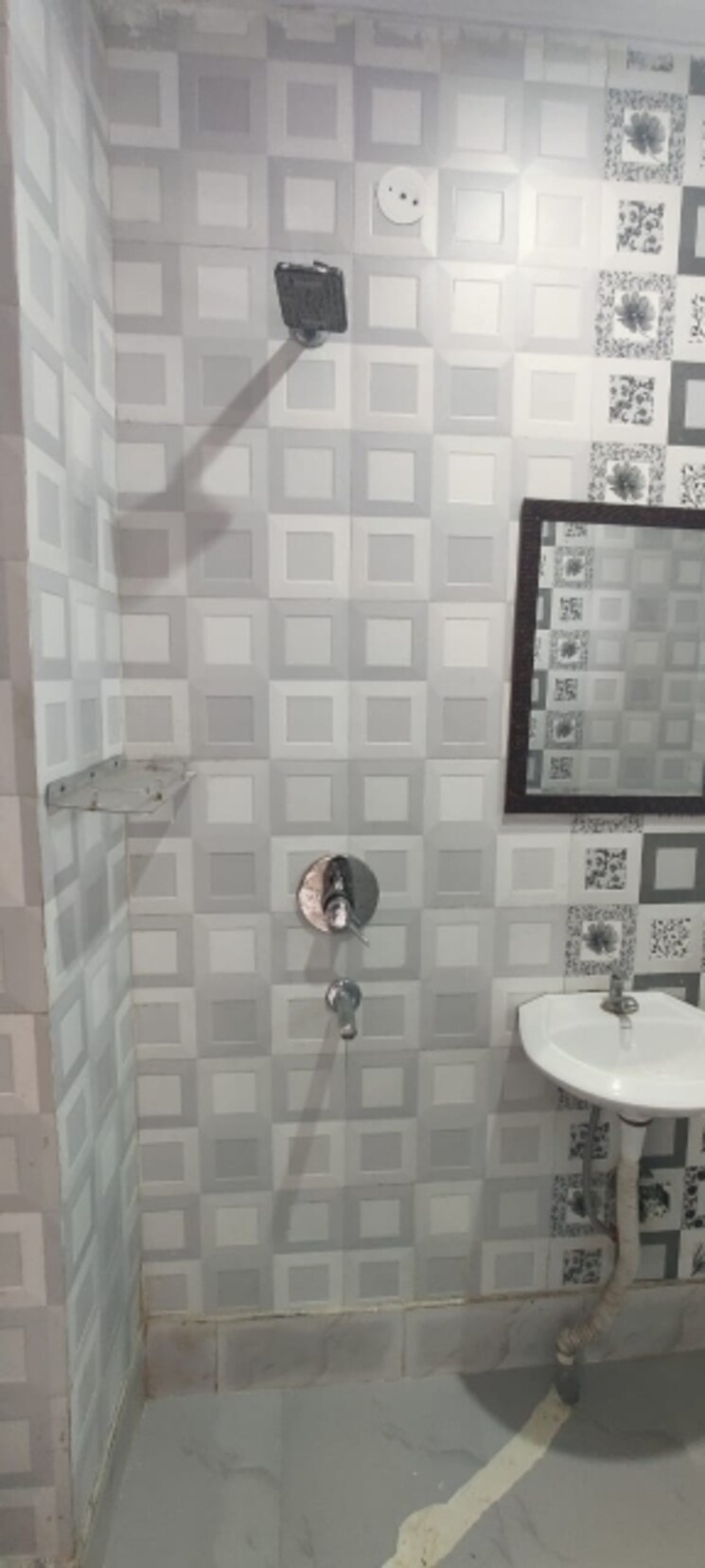 Bathroom, dwarka 3 Bedroom 1200 Sq.Ft. Builder Floor In Dwarka Delhi 7796579