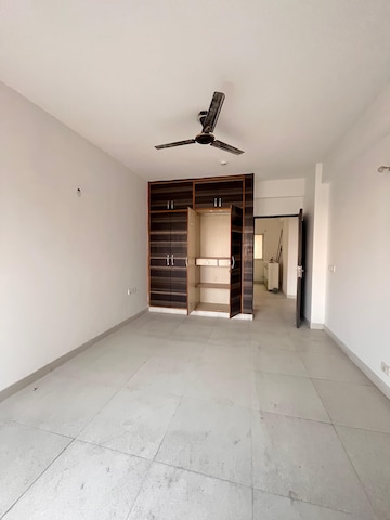 3 BHK Builder Floor For Rent in Mahagun Mezzaria Sector 78 Noida  7796605