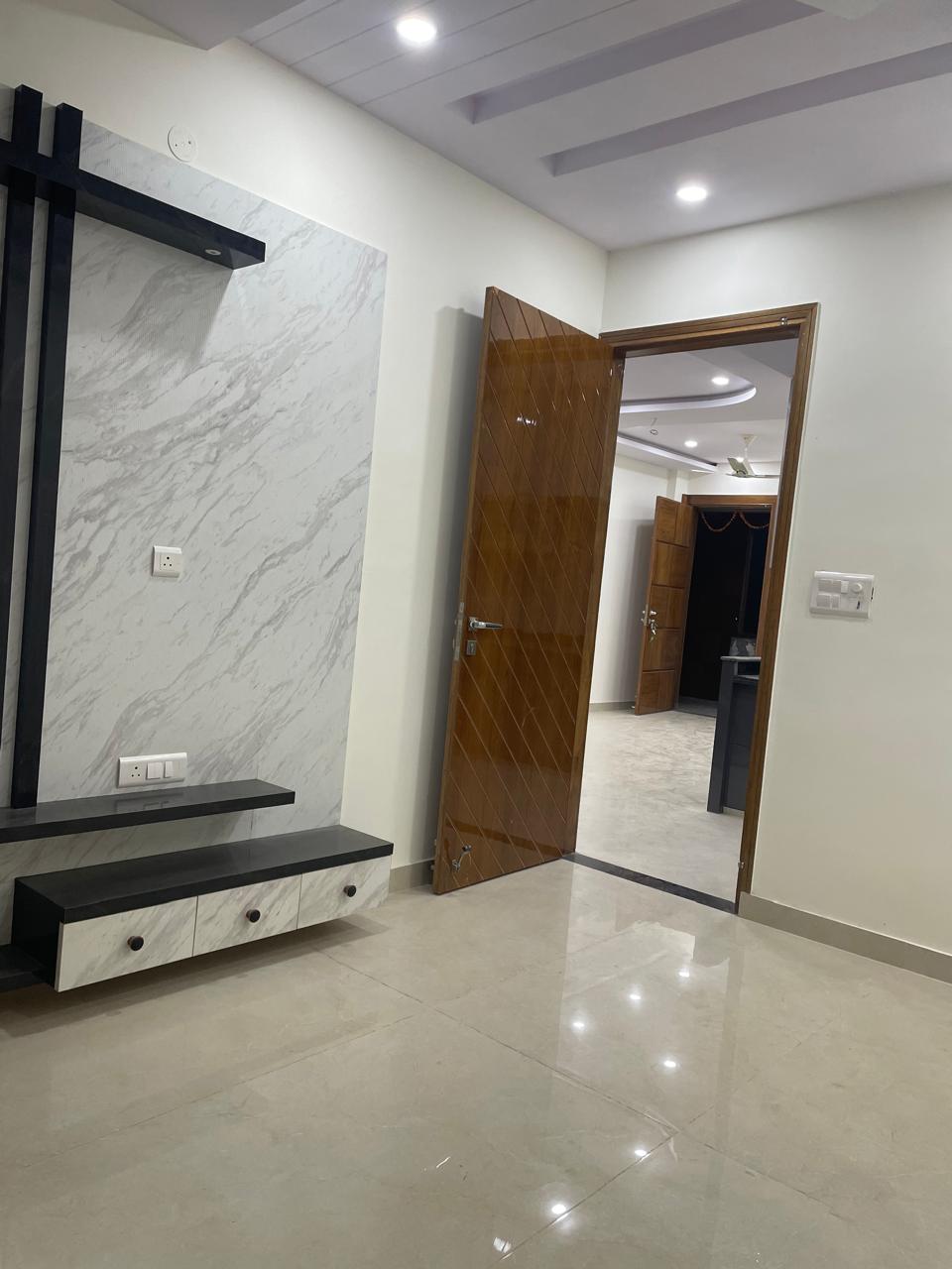 3 BHK Builder Floor For Sale in Niti Khand I