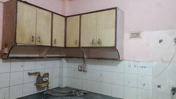 Kitchen in 2 BHK Builder Floor at Vaishali Sector 4 – for Rent