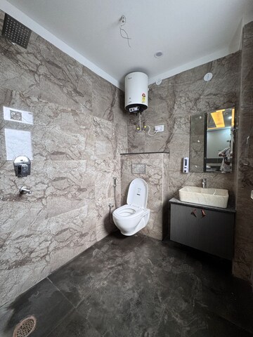 Bathroom in 1 RK Builder Floor at Sector 55 – for Rent