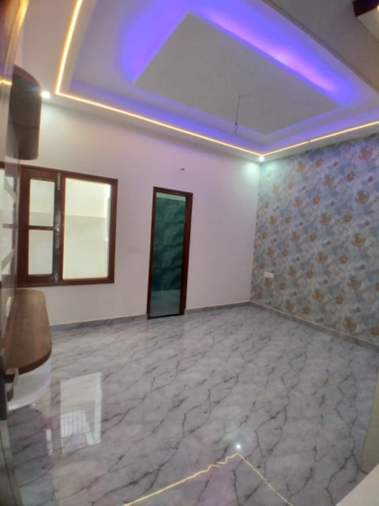 Room, kharar mohali road 4 Bedroom 150 Sq.Yd. Independent House In Kharar Mohali Road Kharar 7797505